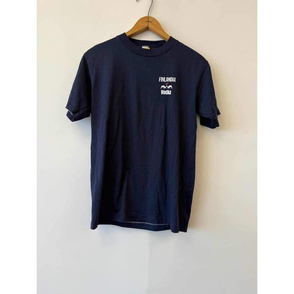 Vintage Finlandia Vodka Shirt Mens Small Promo Advertising Bar Made USA‎ 80s